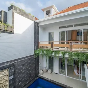 Puri Bagus Legian Kuta Villa
