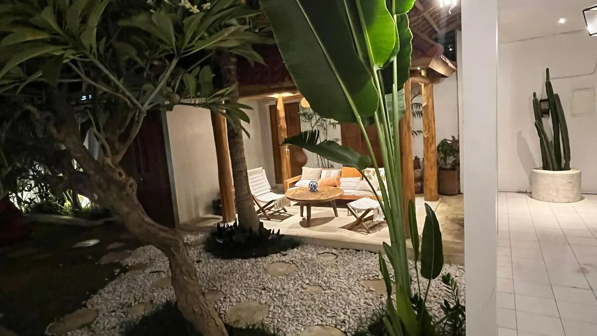New Peaceful 4 Master Bdrm Suites Villa Legian Kuta  0*, Kuta (Bali) Indonesia