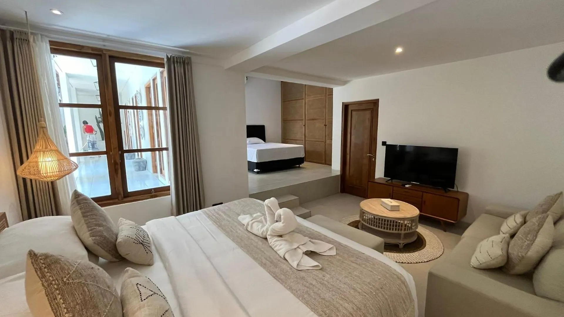 New Peaceful 4 Master Bdrm Suites Villa Legian Kuta  Indonesia