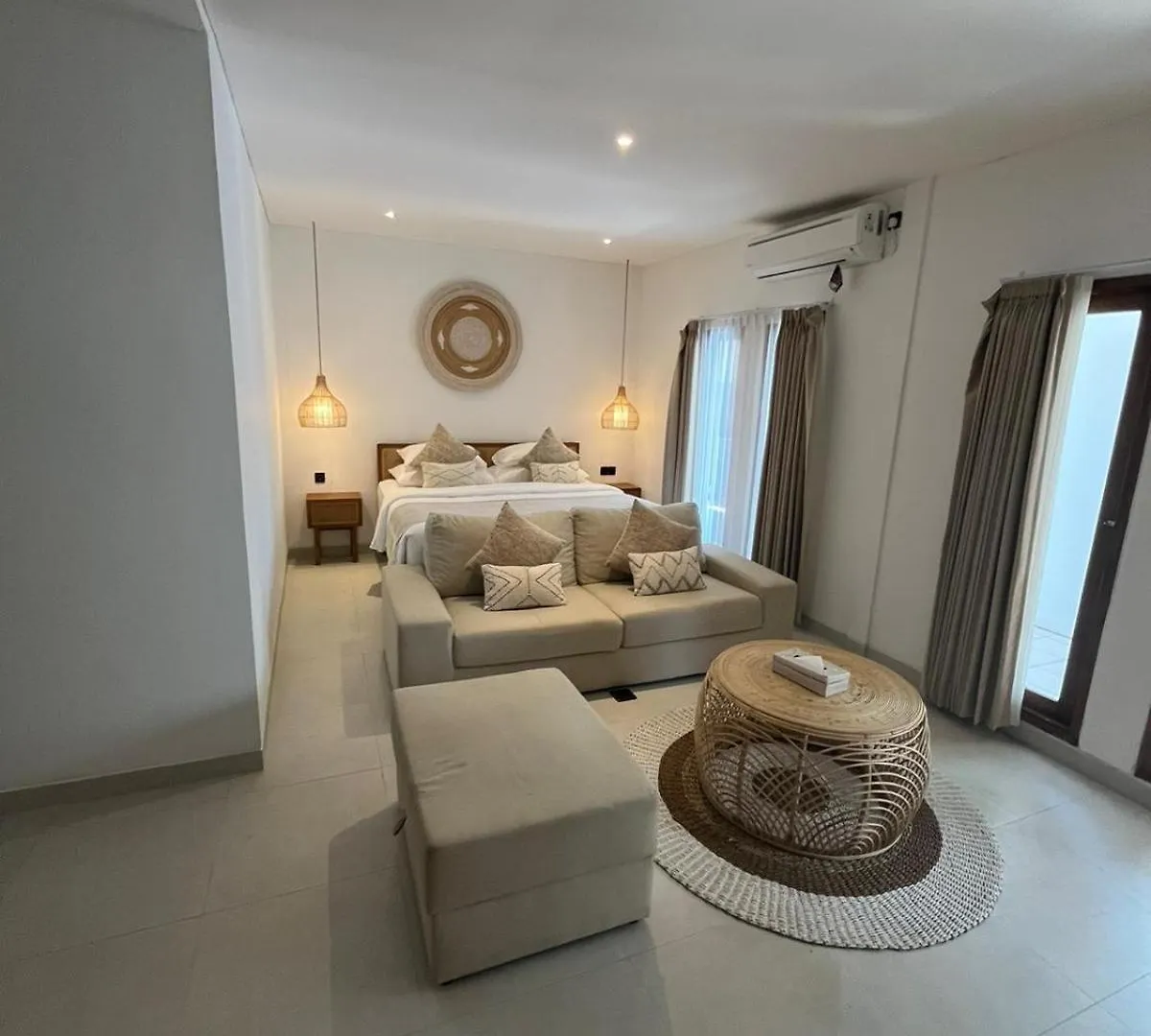 New Peaceful 4 Master Bdrm Suites Villa Legian Kuta  Indonesia