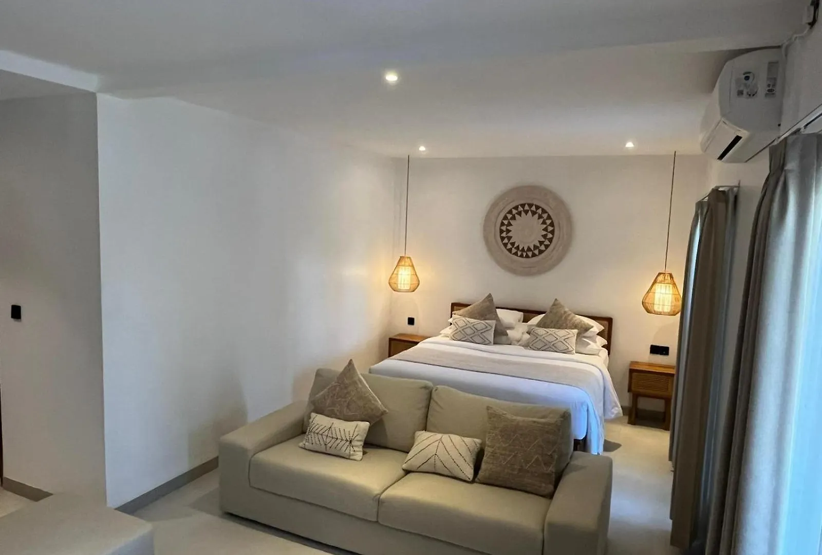 New Peaceful 4 Master Bdrm Suites Villa Legian Kuta  0*, Kuta (Bali) Indonesia