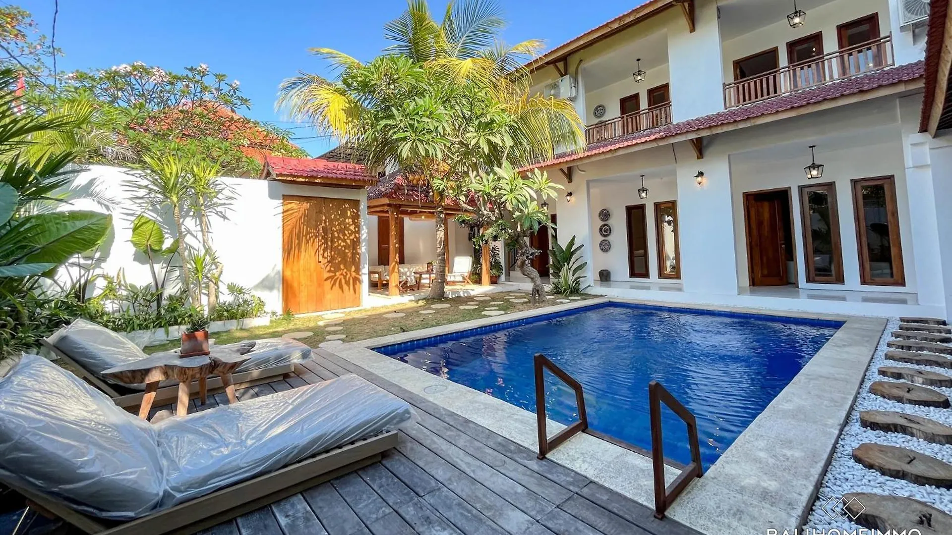 New Peaceful 4 Master Bdrm Suites Villa Legian Kuta  Kuta (Bali)