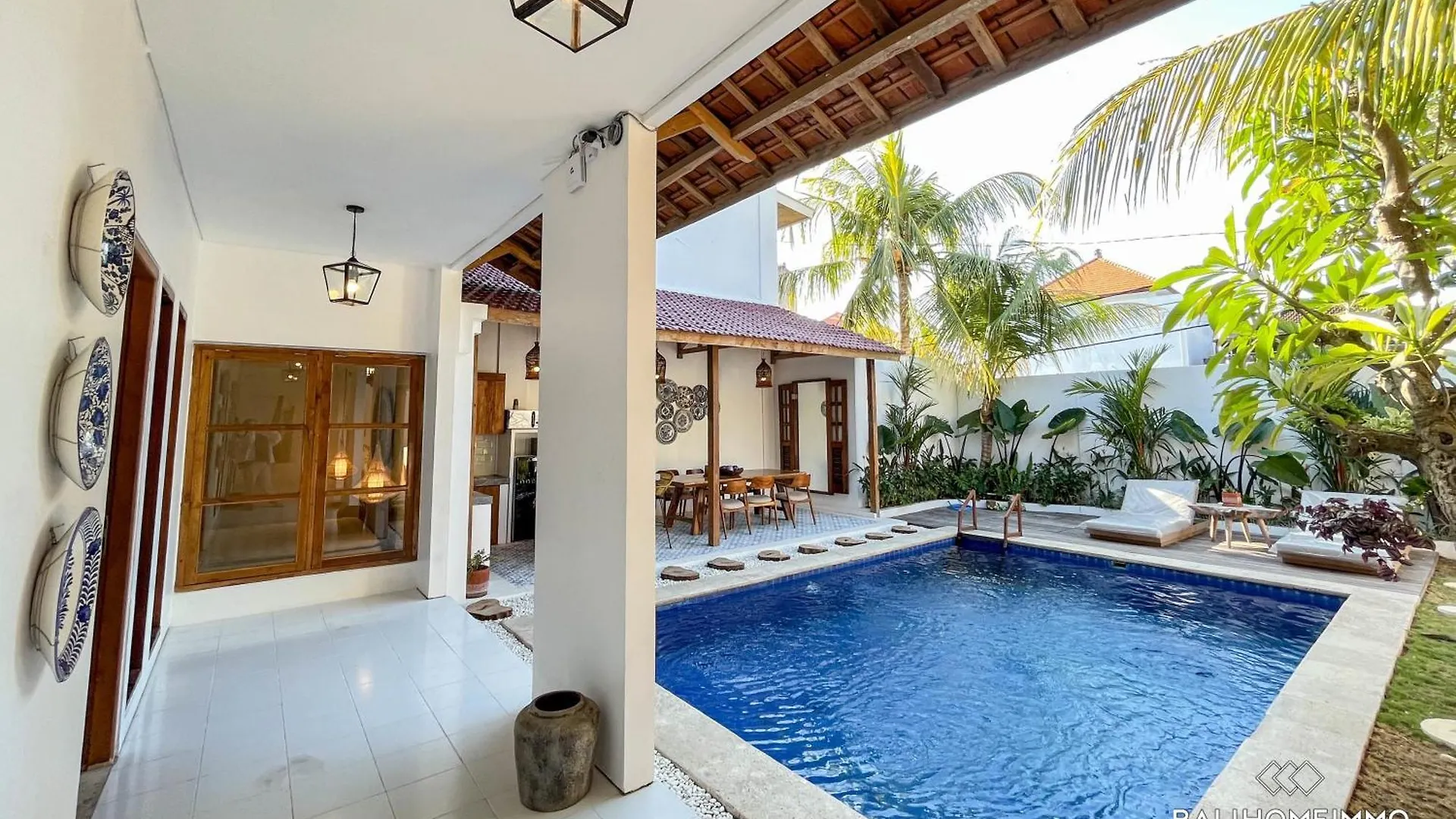 New Peaceful 4 Master Bdrm Suites Villa Legian Kuta  Kuta (Bali)